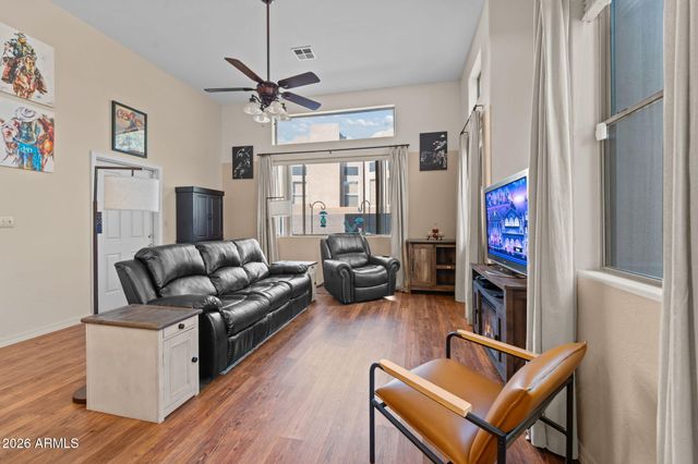 10 NORTHRIDGE Circle 10, Wickenburg, AZ 85390