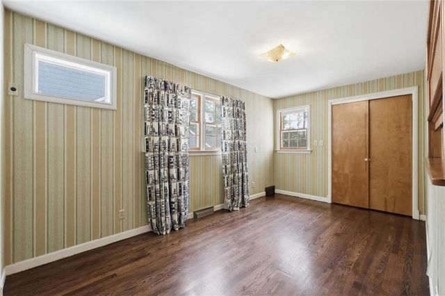 607 E 65th Street, Kansas City, MO 64131