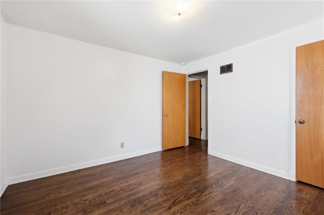 607 E 65th Street, Kansas City, MO 64131