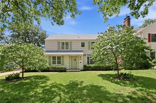 607 E 65th Street, Kansas City, MO 64131