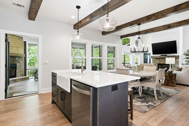824 Bridge Road, Ellijay, GA 30540