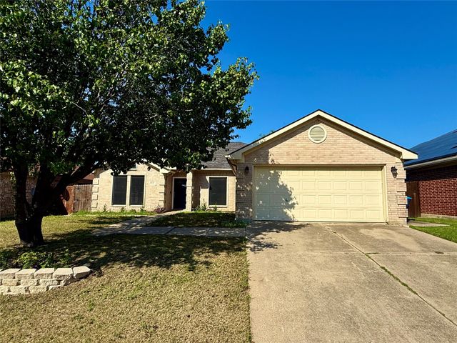 8159 Kathleen Drive, Fort Worth, TX 76137