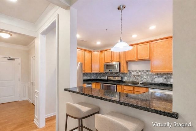 426 John Mahar Hwy 311, Braintree, MA 02184