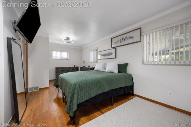 28606 Rockwood Street, St. Clair Shores, MI 48081