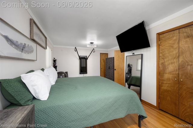 28606 Rockwood Street, St. Clair Shores, MI 48081