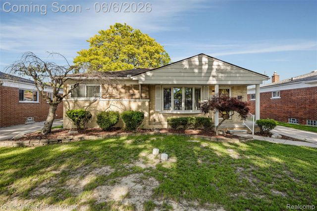 28606 Rockwood Street, St. Clair Shores, MI 48081