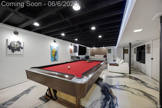 28606 Rockwood Street, St. Clair Shores, MI 48081