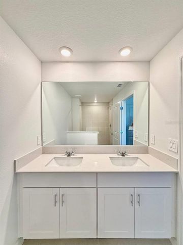 10409 GOLDEN SANDS AVENUE, Riverview, FL 33578