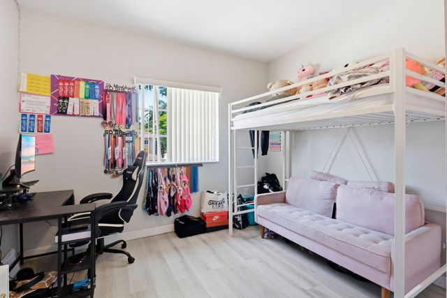 1702 SW 81ST Terrace, North Lauderdale, FL 33068