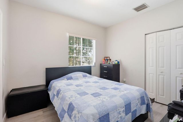 1702 SW 81ST Terrace, North Lauderdale, FL 33068