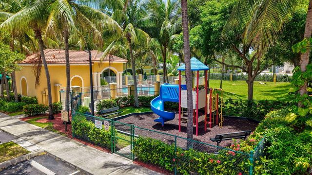 1702 SW 81ST Terrace, North Lauderdale, FL 33068
