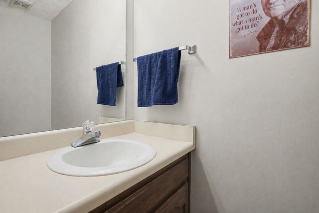 3072 Woody Ln, Clarksville, TN 37043