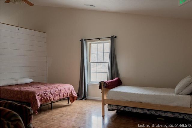 10609 Brownstown Road, Henryville, IN 47126
