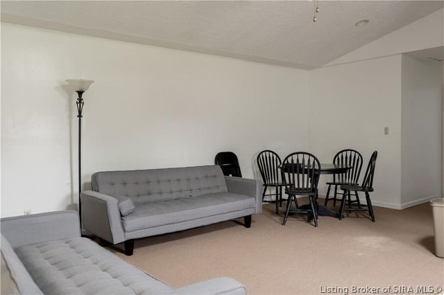 10609 Brownstown Road, Henryville, IN 47126