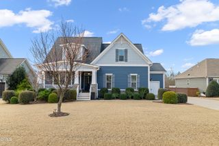 3317 Heathrowe Grove Court, Fuquay Varina, NC 27526