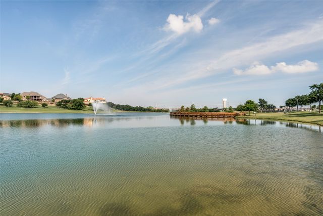 869 Winchester Drive, Lewisville, TX 75056