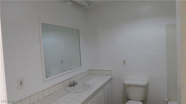 5300 Sugarfoot Avenue, Las Vegas, NV 89107