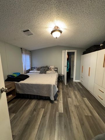 206 Plantation Blvd, Lake Worth, FL 33467