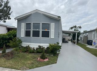 206 Plantation Blvd, Lake Worth, FL 33467