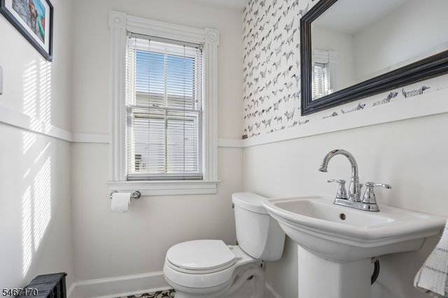 73 N Doughty Ave, Somerville Boro, NJ 08876