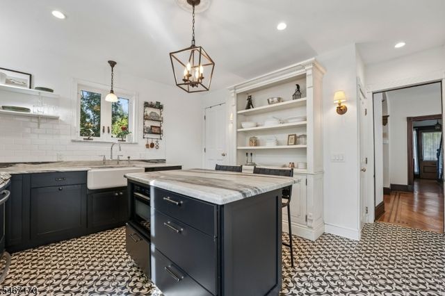 73 N Doughty Ave, Somerville Boro, NJ 08876