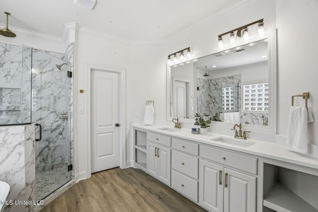 314 Fox Hollow, Canton, MS 39046