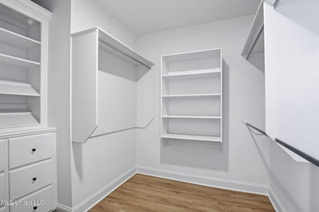 314 Fox Hollow, Canton, MS 39046