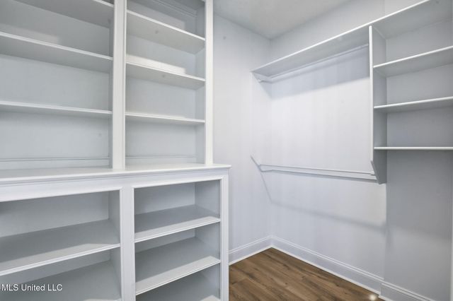 314 Fox Hollow, Canton, MS 39046