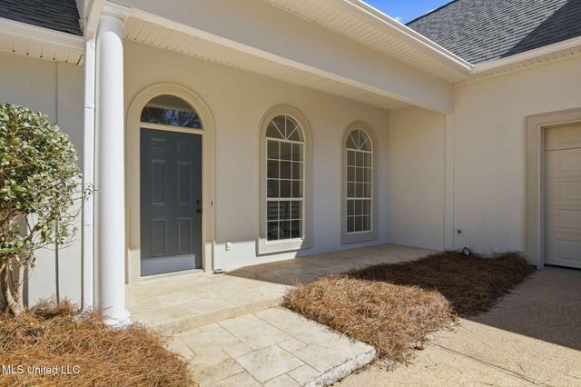 314 Fox Hollow, Canton, MS 39046