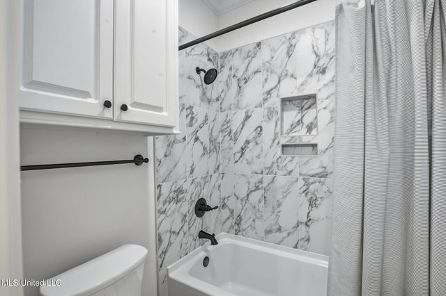 314 Fox Hollow, Canton, MS 39046