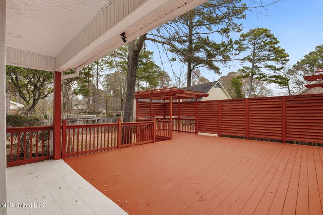 314 Fox Hollow, Canton, MS 39046