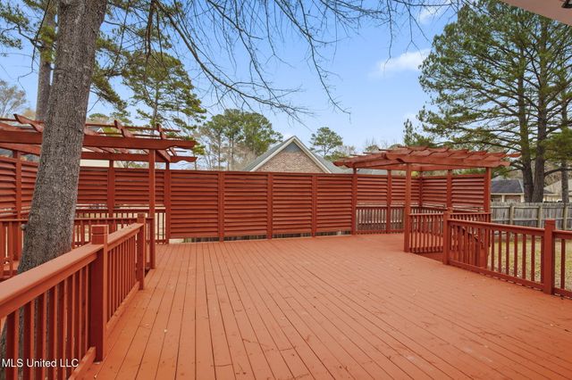 314 Fox Hollow, Canton, MS 39046