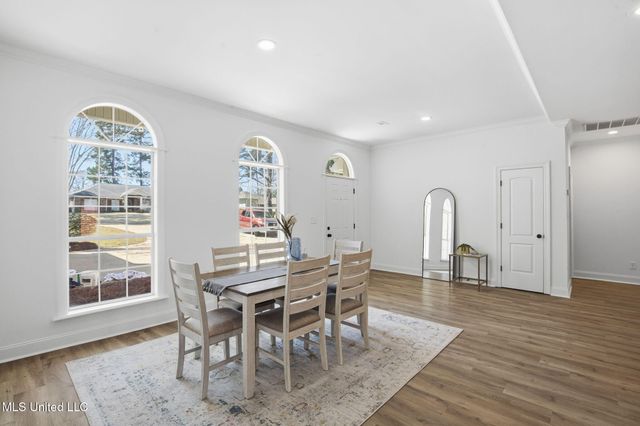 314 Fox Hollow, Canton, MS 39046