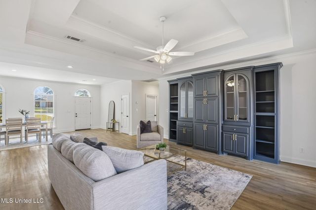 314 Fox Hollow, Canton, MS 39046