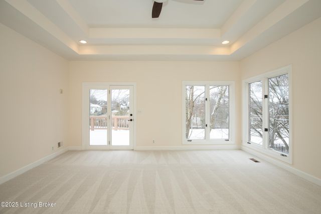 14504 Ash Grove Pl, Louisville, KY 40245