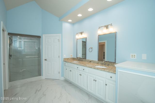 14504 Ash Grove Pl, Louisville, KY 40245