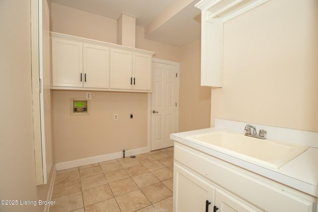 14504 Ash Grove Pl, Louisville, KY 40245