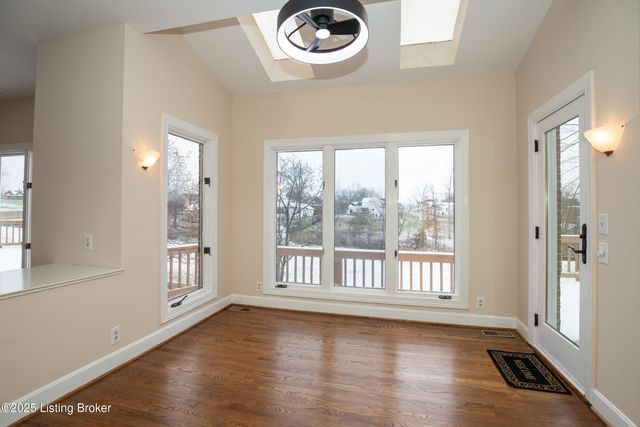 14504 Ash Grove Pl, Louisville, KY 40245