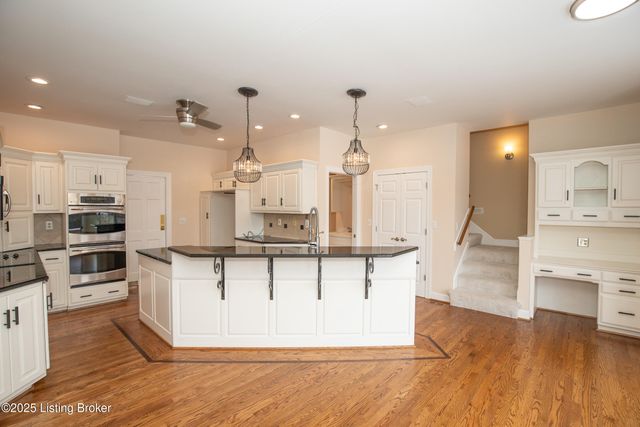 14504 Ash Grove Pl, Louisville, KY 40245