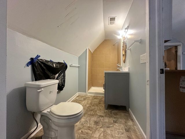 810 30th Avenue N, Minneapolis, MN 55411