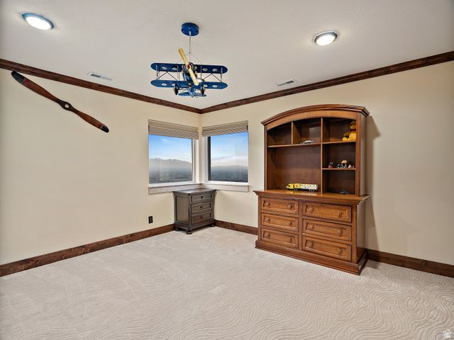 5758 S WASATCH BLVD, Holladay, UT 84121