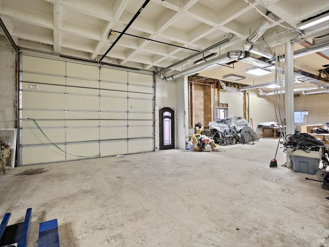 5758 S WASATCH BLVD, Holladay, UT 84121