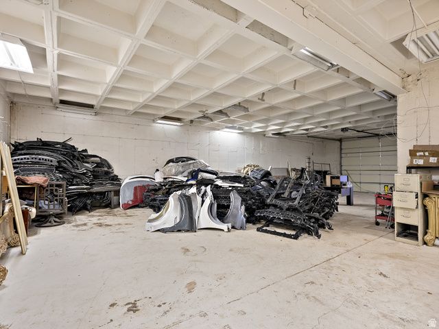 5758 S WASATCH BLVD, Holladay, UT 84121