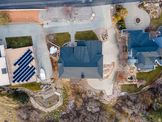 5758 S WASATCH BLVD, Holladay, UT 84121