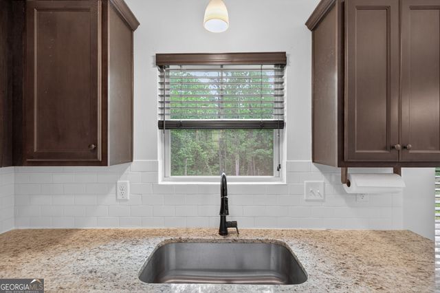 1180 Awenasa Drive, Villa Rica, GA 30180