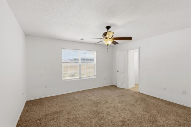 820 Theresa Drive, Belen, NM 87002