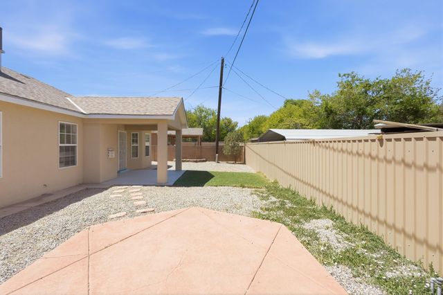 820 Theresa Drive, Belen, NM 87002