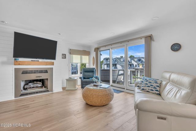 118 Ashley Avenue, Brielle, NJ 08730