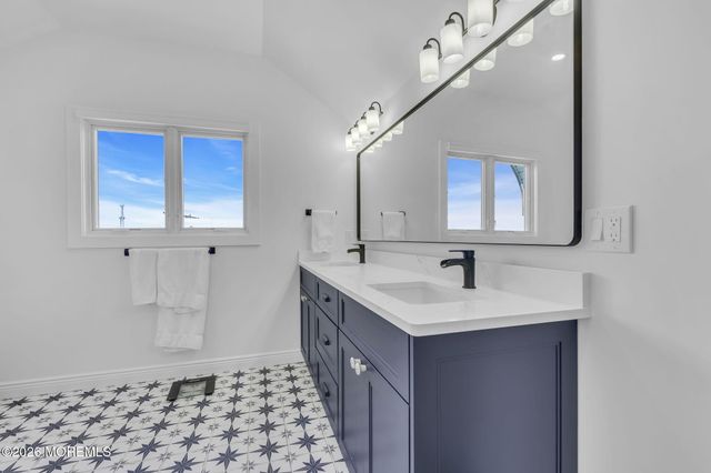 118 Ashley Avenue, Brielle, NJ 08730