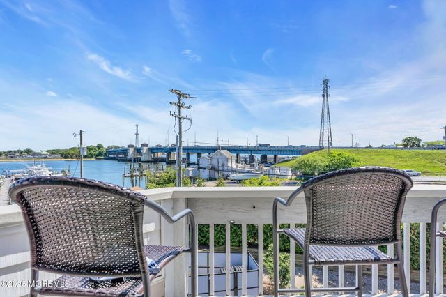 118 Ashley Avenue, Brielle, NJ 08730